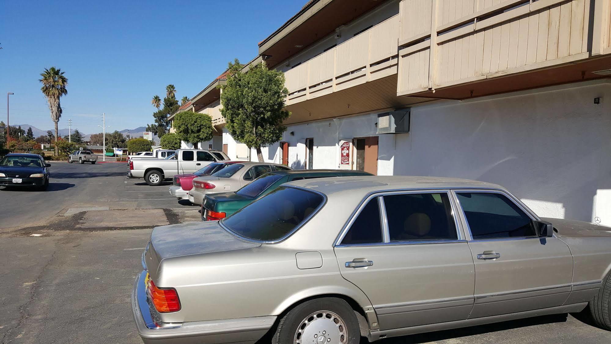Rodeway Inn ליברמור מראה חיצוני תמונה